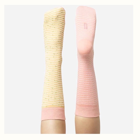 Ramen Socks - Picture 2 of 5